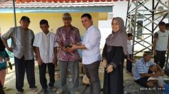 Tanpa Kantong Plastik, Daging Kurban di Muba Dibungkus Daun Pisang