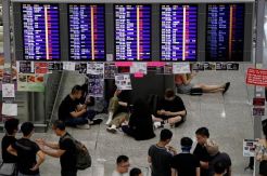 Bandara Hong Kong Dibuka Kembali Pagi Ini usai Diduduki Demonstran