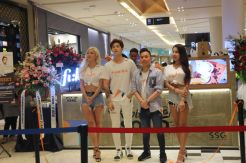 Sour Sally Group Luncurkan...