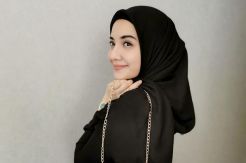 Tak Pandai Berdandan, Zaskia Sungkar Terbantu dengan Cushion