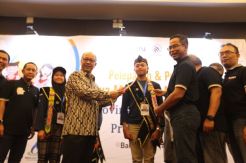 Dukung SMN 2019, BNI Ajak Siswa dari Dua Provinsi Menanam Bakau