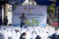 Diskominfo Jabar Sosialisasikan...