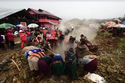 Redam Konflik, Bupati...