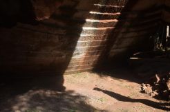 Misteri Gua Suci, Ada Pahatan Tangan Tahun 1026