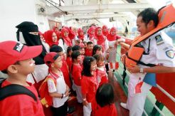 Pelni Semarakkan Kemerdekaan RI di Atas Kapal KM Kelud