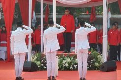 Peringati HUT ke-74 RI, PDIP Gelar Upacara dan Berbagai Macam Lomba