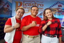 Elly Sugigi Semarakkan Agustusan di Ricastro Waterzone