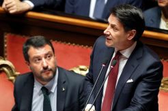 PM Italia Giuseppe Conte...