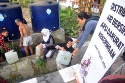 Bantu Warga yang Kekeringan, ACT Distribusikan 46 Tangki Air Bersih di 10 Wilayah Jateng