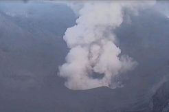Terus Bergejolak, Gunung Tangkuban Parahu Masih Berstatus Waspada