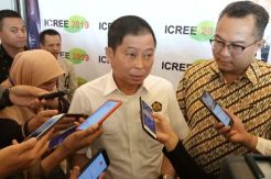Menteri Jonan Minta Pemda Ikut Persiapkan Payung Hukum Mobil Listrik