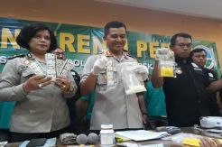 Polisi Sita Belasan Ribu Obat Keras Daftar G di Bekasi