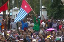 Polisi Dalami Pengibaran Bendera Bintang Kejora saat Demo di Kota Sorong