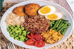 Ini Tiga Varian Menu Berprotein dari Salad Stop!