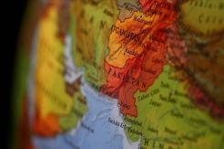 Pakistan Berencana Tutup Wilayah Udara untuk India