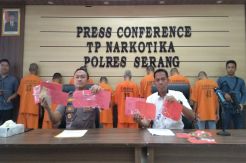 8 Pengguna Narkoba Dibekuk, Mantan Kades Ikut Nyabu