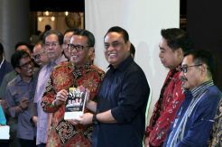 Menpan RB Luncurkan Buku Berkisah Empat Wajah Komjen Syafruddin