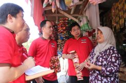 Direksi Garudafood Turun Langsung Kenalkan Produk Baru ke Pelanggan