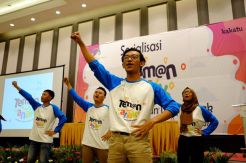 Peran Orang Tua Sangat Besar untuk Cegah Dampak Negatif Internet