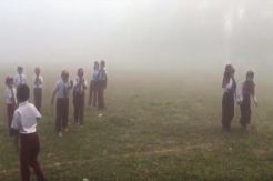 Sekolah dan Pemukiman Warga di Kolaka Timur Sultra Dikepung Asap