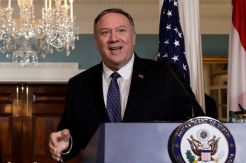Pompeo Sebut AS Mungkin Hentikan Pembicaraan dengan Taliban