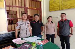 Aniaya Istri Sah Selingkuhan, Pelakor Cantik Ini Ditangkap Polisi