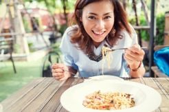 Lagi Jenuh dan Malas Bekerja? Coba Usir dengan 5 Hal Seru Ini!