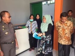 Maksimalkan Pelayanan Kesehatan, Bupati PasangkayuTinjau Puskesmas Martajaya