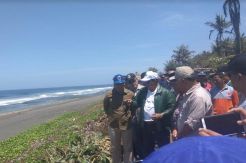 2 Kilometer Jalan Nasional di Pangandaran Hancur Dihantam Ombak