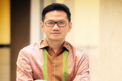 Menciptakan SDM yang...