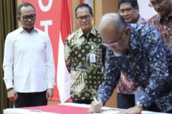 Menaker Hanif : PKB Ciptakan Kenyamanan dan Kebahagiaan dalam Bekerja