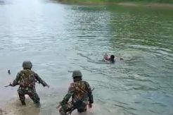 Kisah Heroik Prajurit Kostrad Selamatkan Anak Tenggelam di Sungai Warma