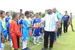 Pemkab Jayapura Fokus Pembinaan Sepak Bola Usia Dini