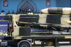 Iran Gertak AS dengan 18 Rudal Balistik dan Hulu Ledak Baru