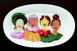 Kreatif, Seniman Asal Nigeria Ubah Makanan Menjadi Karya Seni
