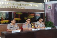 Kapolda Metro Jaya: 39 Polisi Terluka dan 254 Mahasiswa Dilarikan ke RS