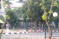 Pelajar SMK Mengamuk, Gedung DPR Dilempari Batu