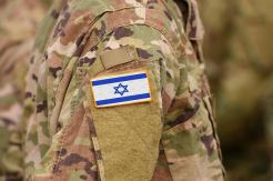 Israel Tangkap Menteri...