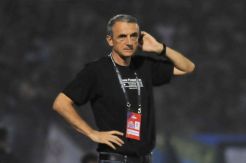 Arema Siapkan Kejutan buat Persib Bandung