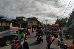 Gempa Bumi 6,8 Skala Richter Guncang Ambon, Warga Panik Berhamburan