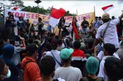 Serukan Aksi Damai, Berbagai Elemen Masyarakat Bersatu di DPR