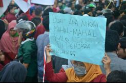 Dianggap Lebay, Poster Demo Mahasiswa Sidimpuan Dicibir Warganet