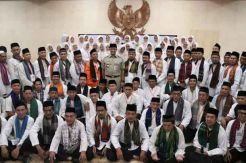 Lepas Ratusan Marbot Masjid Umrah, Anies: Doakan Jakarta Aman
