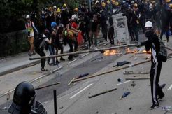 Hong Kong Kian Parah Jelang Peringatan Hari Nasional China