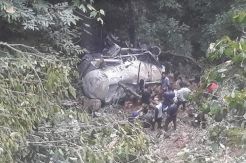 Truk Semen Padang Masuk Jurang, 2 Orang Dikabarkan Tewas