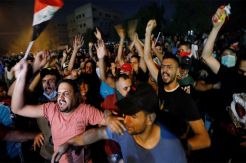 Coba Redam Kerusuhan, PM Irak Siap Bertemu Demonstran