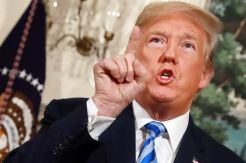 Trump: Saya yang Batalkan Pertemuan dengan Rouhani, bukan Iran