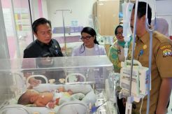 70 Warga Berebut Adopsi Bayi yang Dibuang di Tempat Sampah