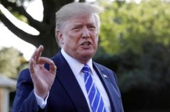 Tidak Gratis, Trump Minta Saudi Bayar untuk Pasukan Tambahan AS