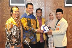 Bamsoet Ajak Kaum Muda Sosialisasikan Empat Pilar MPR Melalui Media Sosial
